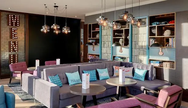 Premier Centre Hotel