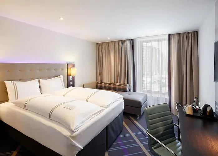 Premier Centre Hotel